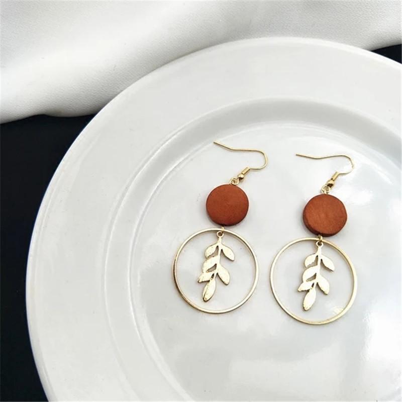 just-lil-things-drop-earrings-gold-earrings-jlt10398