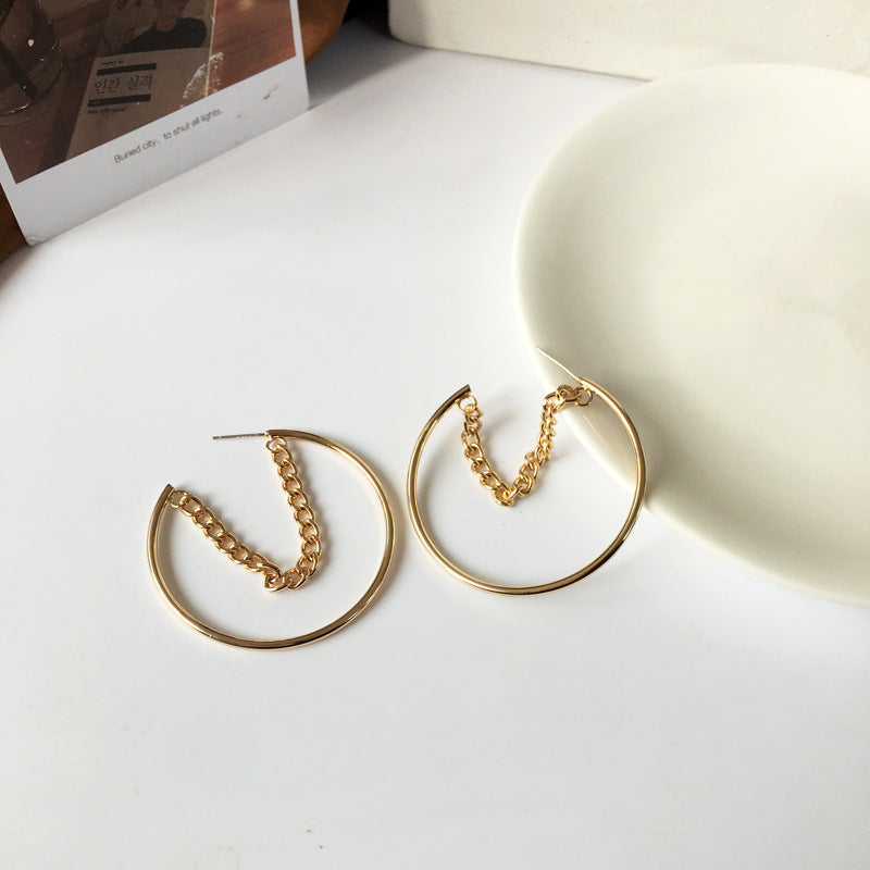 just-lil-things-pin-earrings-gold-earrings-jlt10431