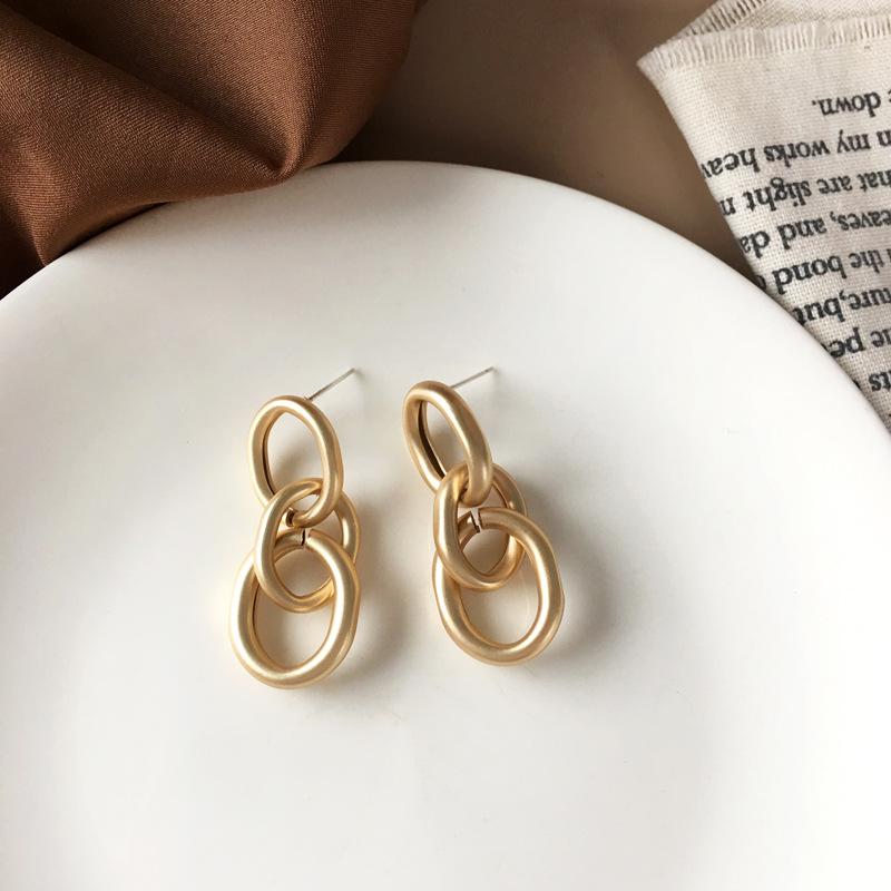 just-lil-things-pin-earrings-gold-earrings-jlt10433