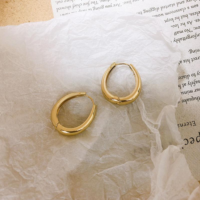 just-lil-things-gold-pin-earrings-jlt10598