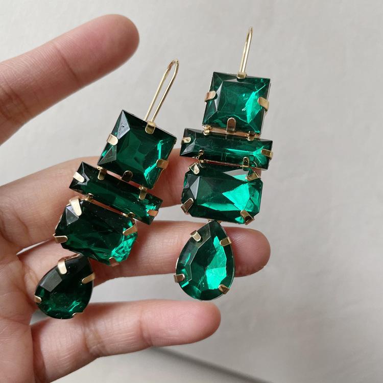 just-lil-things-green-pin-earrings-jlt10886