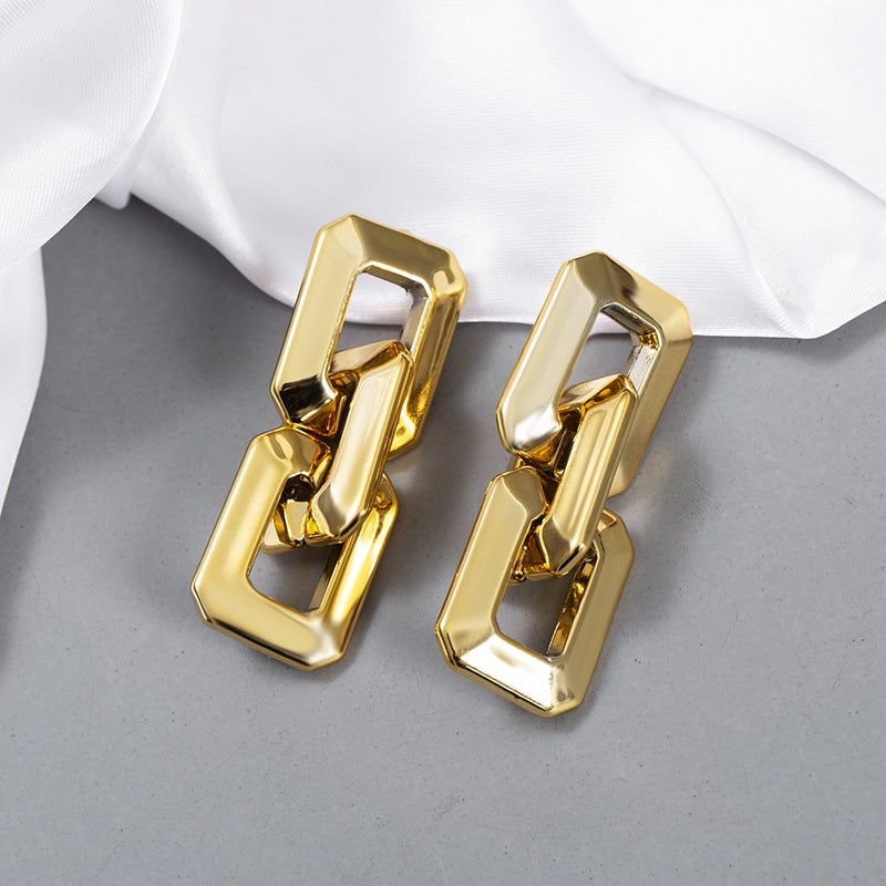 just-lil-things-gold-pin-earrings-jlt10903