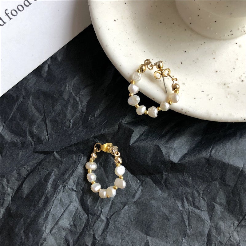 just-lil-things-gold-pin-earrings-jlt10923