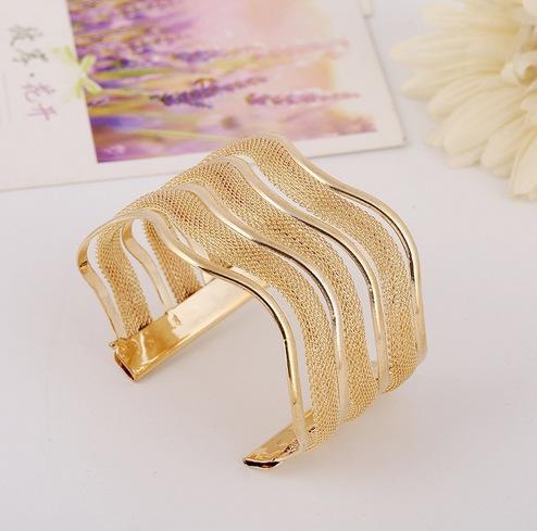 just-lil-things-artificial-gold-bracelets-jltb0109